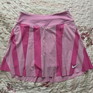 Nike Women's Two-Tone Pink Skater Skirt